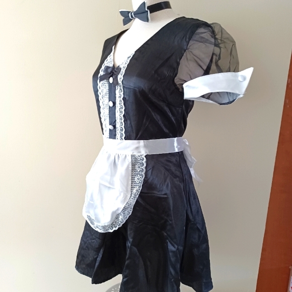 NWT  Maid For You Women's Costume Size: M - Picture 4 of 8